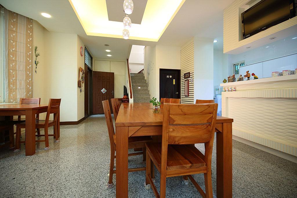 Seed House Bed & Breakfast Хуалиен Сити Екстериор снимка